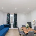 Beachwalk 2 Апартаменты Уитби